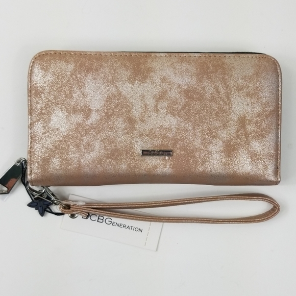 BCBGeneration Handbags - NWT BCBG Generation Copper Allison Wristlet
